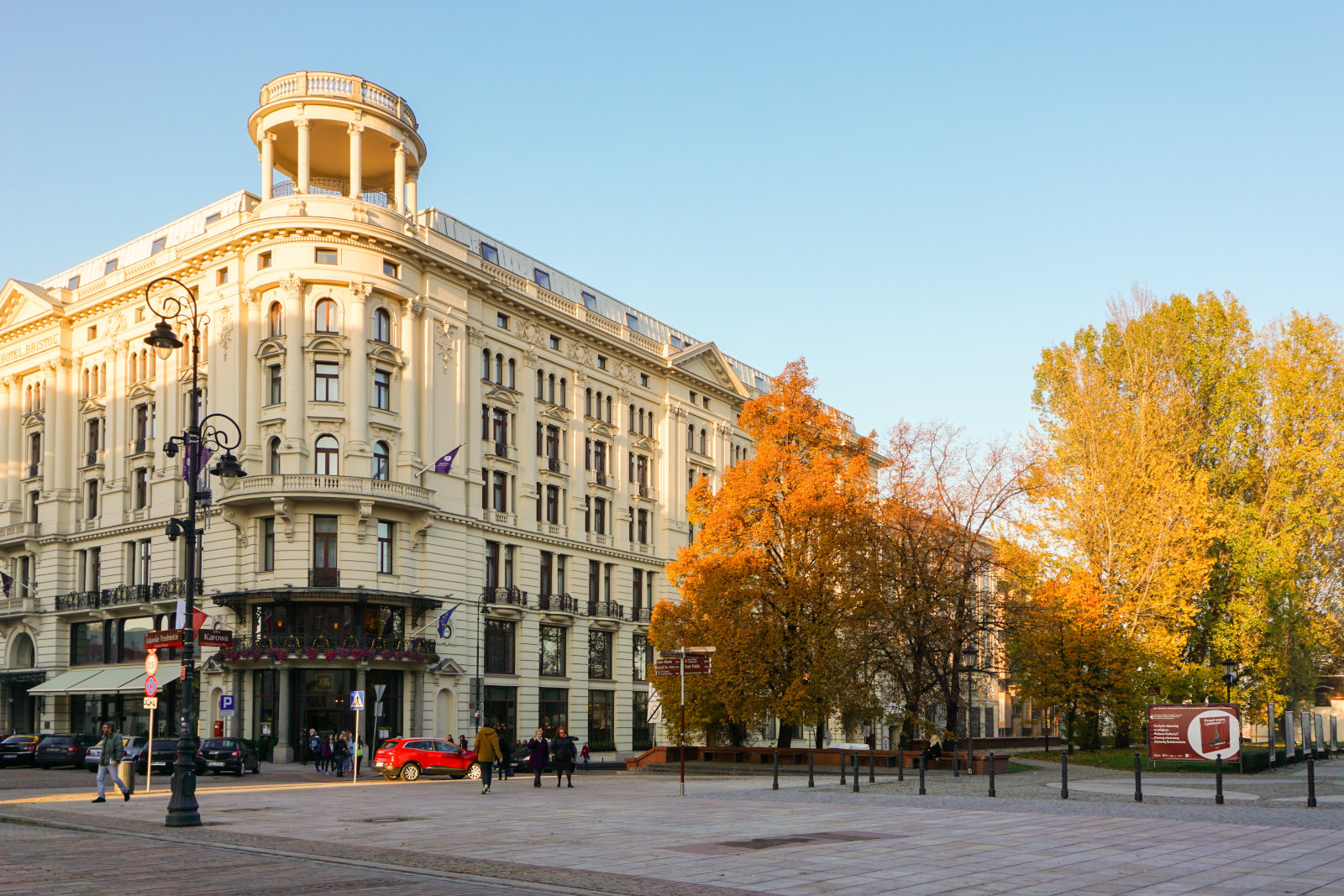 Hotel Bristol